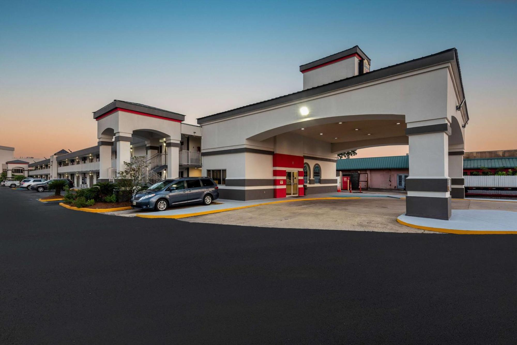 Motel Super 8 By Wyndham Baton Rouge/I-10 Exterior foto