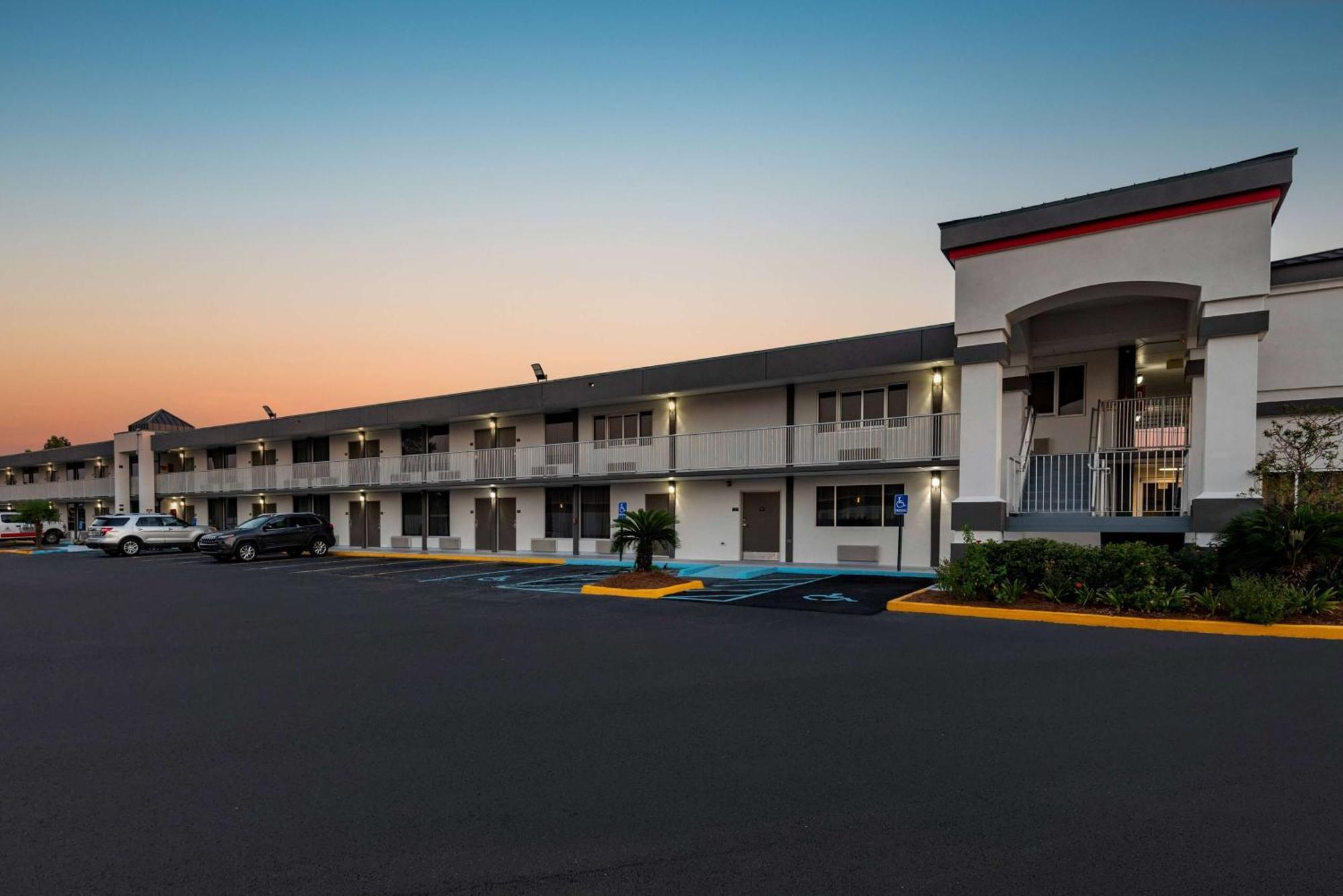 Motel Super 8 By Wyndham Baton Rouge/I-10 Exterior foto